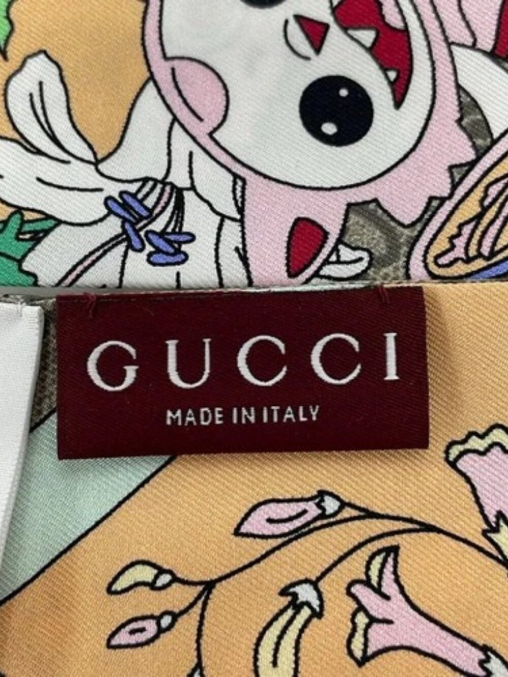 GUCCI Light Pink Light Blue Multi Scarf - Picture 2 of 5